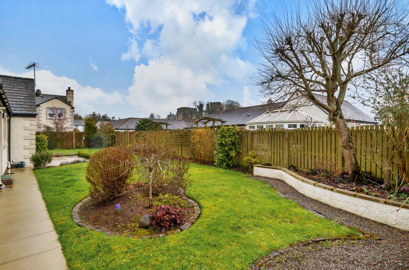 Derwentside Gardens, Cockermouth Grisdales